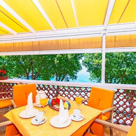 Nocleg ze śniadaniem Restaurant And Danica 3*