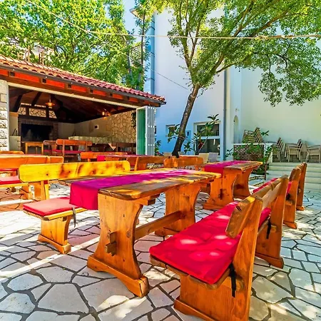 Restaurant And Danica Nocleg ze śniadaniem Novi Vinodolski